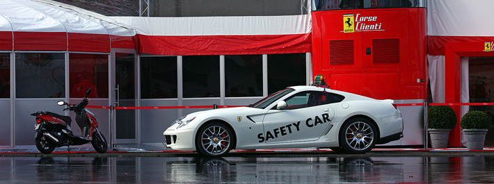 Ferrari Racing Days 2008 Nürburgring - MIHALS photo Ferrari Cars in the Rain