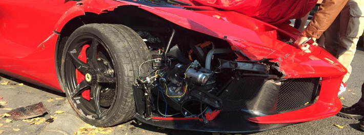 LaFerrari crash